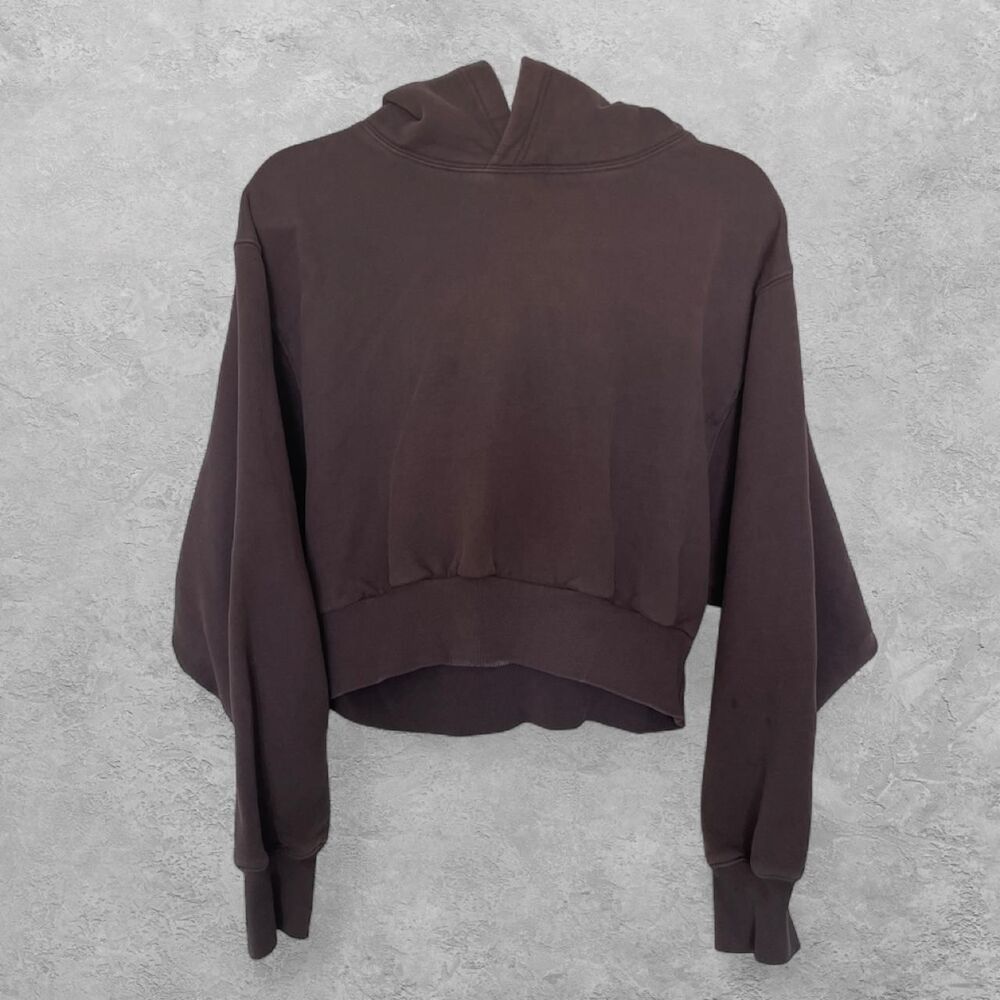 Aritzia TNA Fleece Cropped Hoodie Sweatshirt M